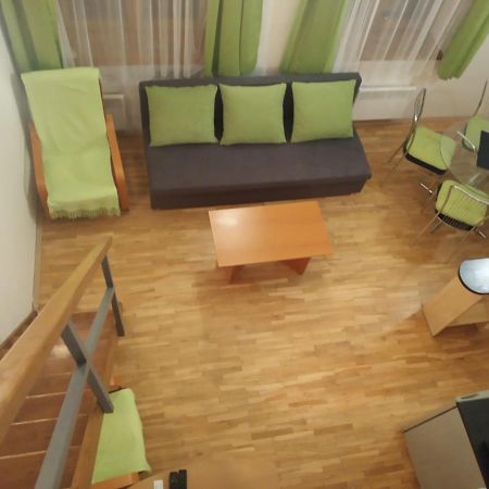 Stastna Trinactka Apartment Svoboda nad Upou Exterior photo